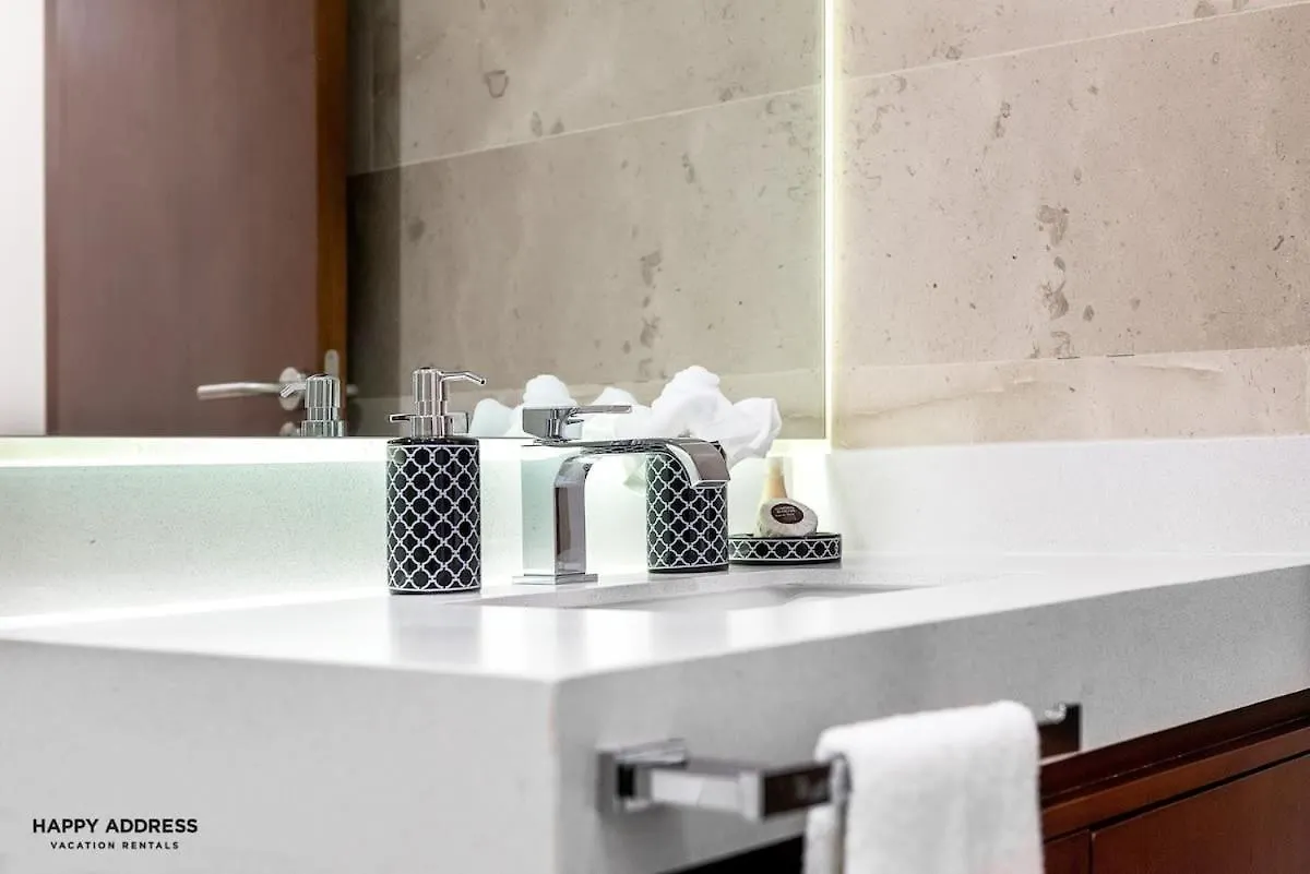 Trendy 1 Bedroom Apartment In Cruz Con Mar Brand New Building Playa del Carmen