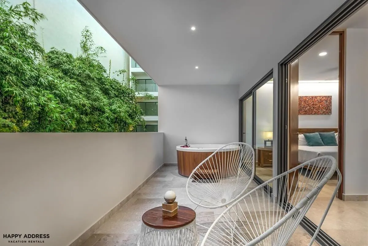 Trendy 1 Bedroom Apartment In Cruz Con Mar Brand New Building Playa del Carmen