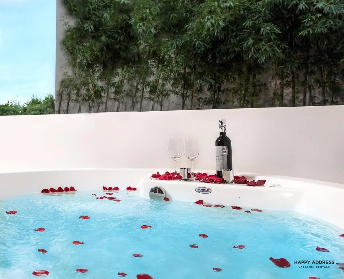 Trendy 1 Bedroom Apartment In Cruz Con Mar Brand New Building Playa del Carmen