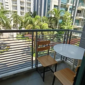 https://hilanders-condotel-across-terminal-3-manila.angeleshotels.net